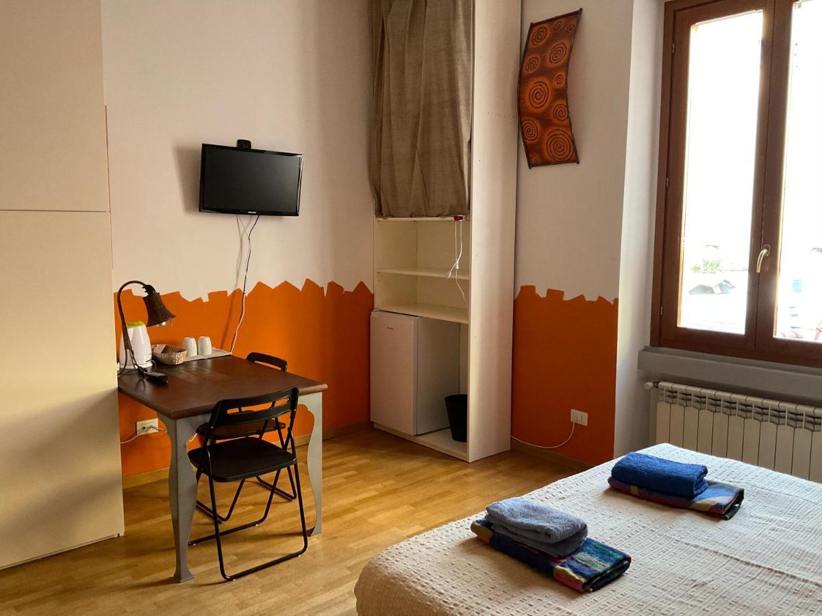 Isolab: Monolocale In Zona Isola Apartment Милано Екстериор снимка